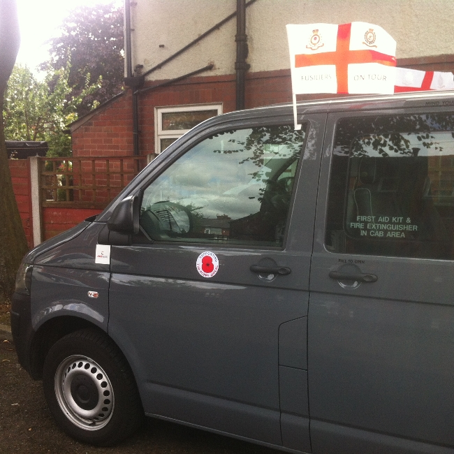 Images/0001 Mini Bus ready for the off.jpg